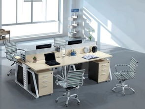 北京海淀辦公家具廠 定制辦公桌與朝陽(yáng)屏風(fēng)隔斷一站式解決方案